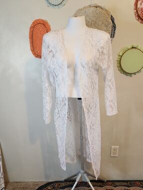 NYC White Sheer Floral Lace Tunic